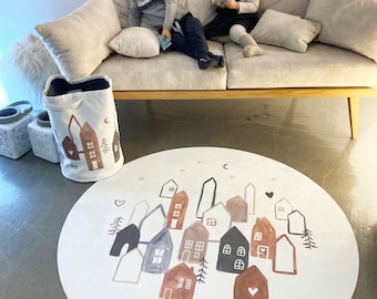 Natural rubber baby mat Scandi Town Circle