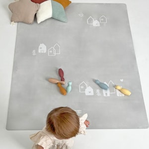Natural rubber baby mat PRIME Scandi Mist Big