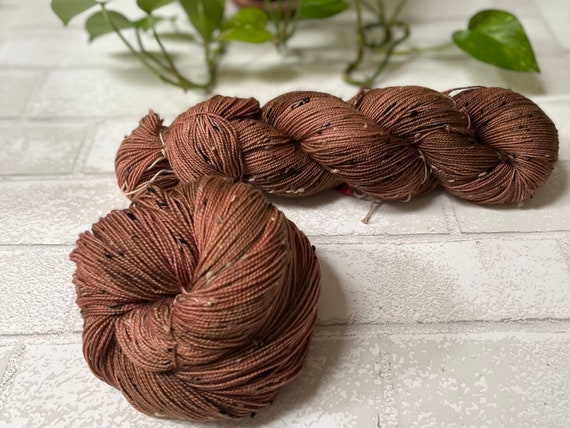 Hand Dyed SW Fingering Sock Tweed Yarn 438yds clay Soft, Yarn for Knitting,  Crochet, Perfect for Fall Ready to Ship 