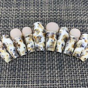 Abstract Press On Nails: Custom Fit Nail Set-C99