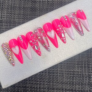 Merry Christmas Press On Nails: Pink Coffin Luxury Fake Nails -C180