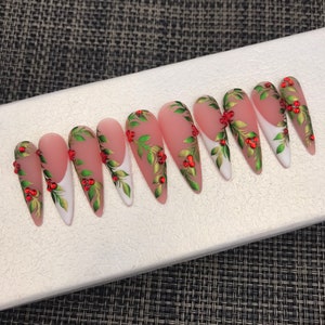Luxury Press On Nails: Coffin Acrylic Fake Nails with Berries