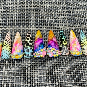 Marble Animal press on nails - C81