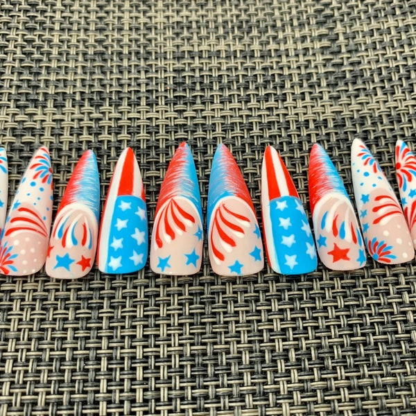 4TH OF JULY / Stiletto Ultra Shine Press On Nails/ Memorial False nails/ Stripes Patriotic fake naill Star USA American Flag - C27