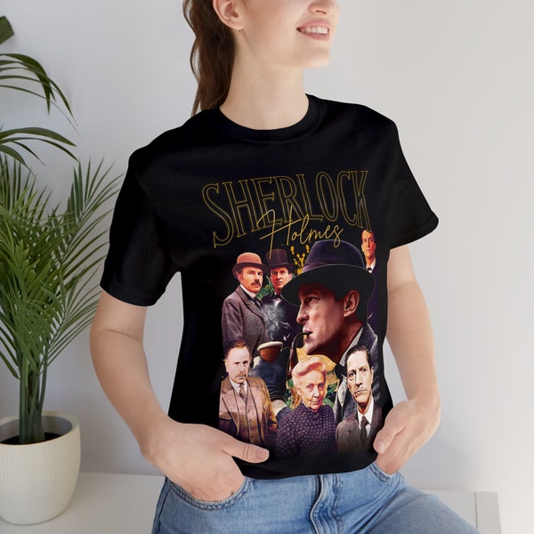 Jeremy Brett as Sherlock Holmes Bootleg Style Cast Unisex T-Shirt. Sherlock Holmes 1984 Series Streetwear T-Shirt Gift Idea.