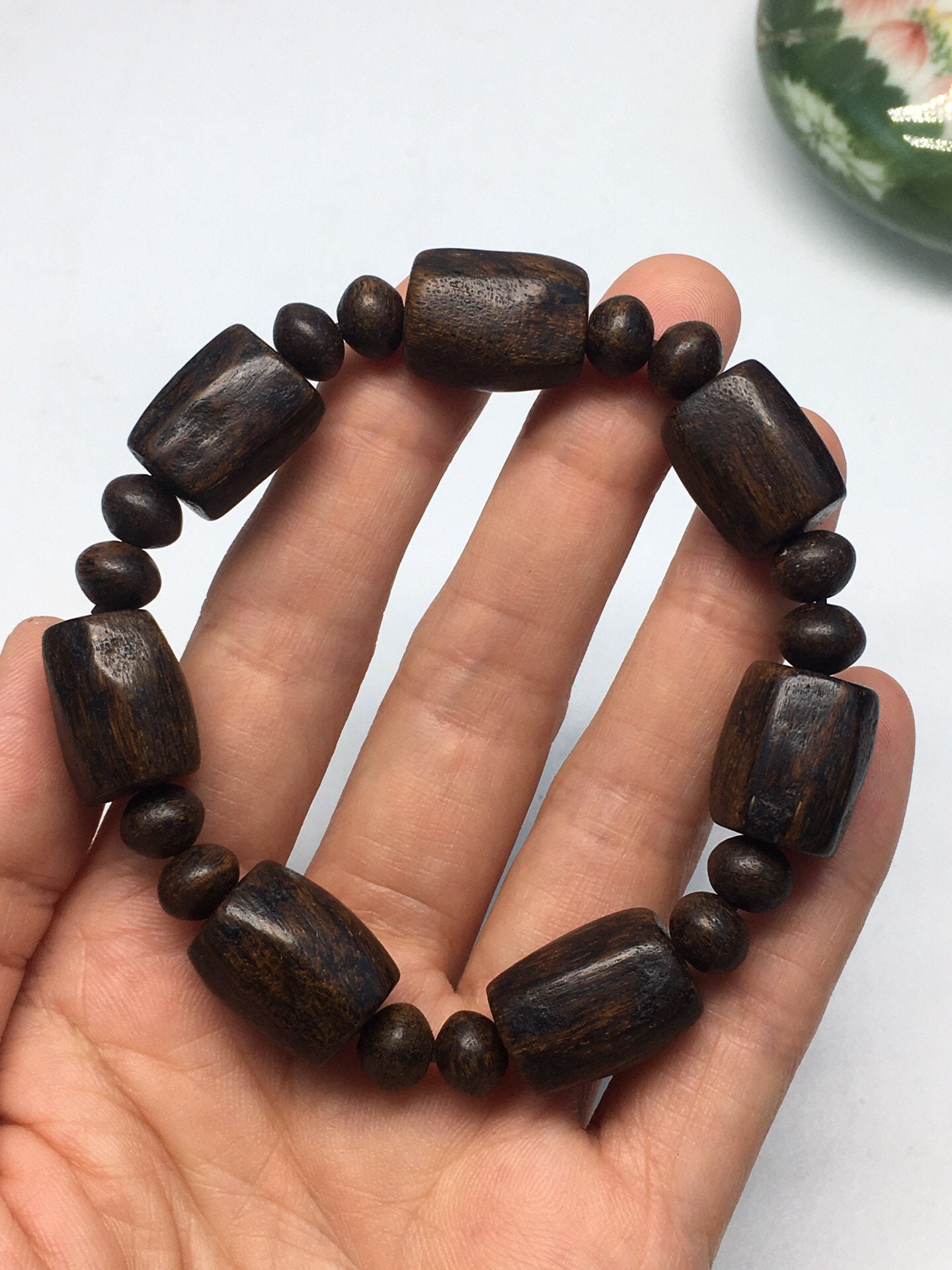 Green Kynam Wild Oud Agarwood Bracelet from Hainan 12mm Diameter Beads –  SAEEYCUE