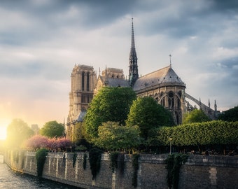 Cathédrale Notre-Dame de Paris - Photographie de monument, Edit Photoshop, Coucher de Soleil, Poster Photo, Toile Photo