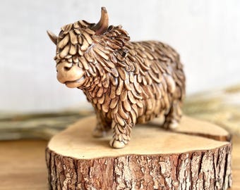 Resin Highland Cow Ornament: Rustic Animal Figurine