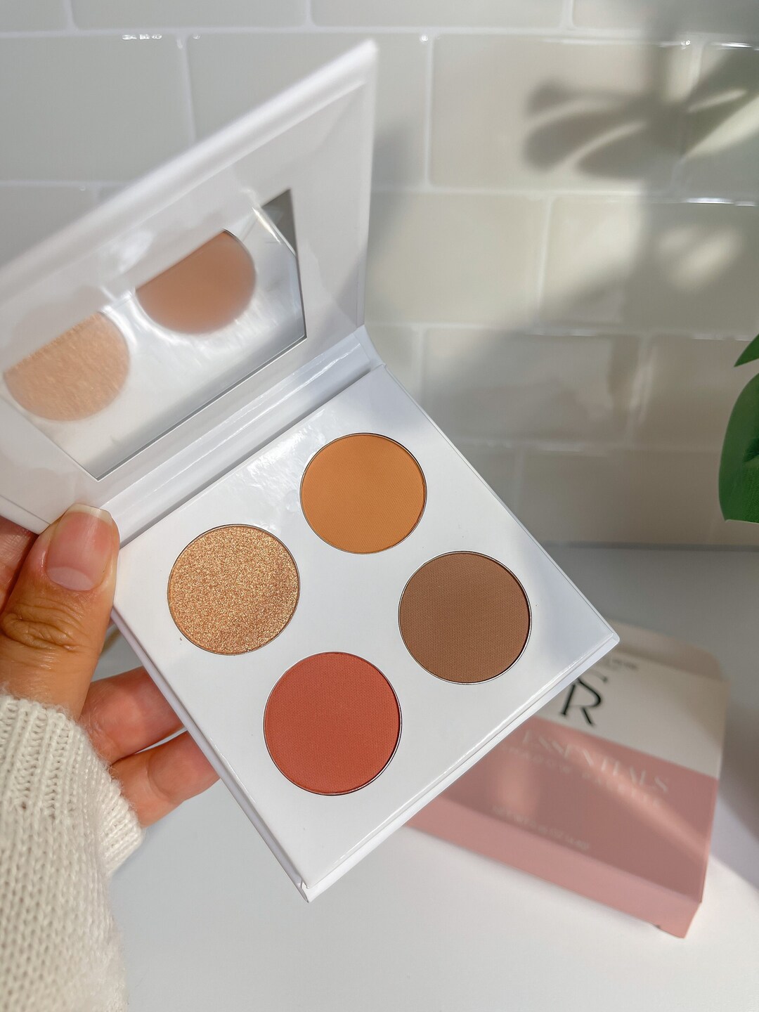 The Essentials Eyeshadow Palette Brown Eyeshadow Neutral Eyeshadow Eyeshadow Palette 4pan