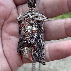 colgante de niño cudi stoner