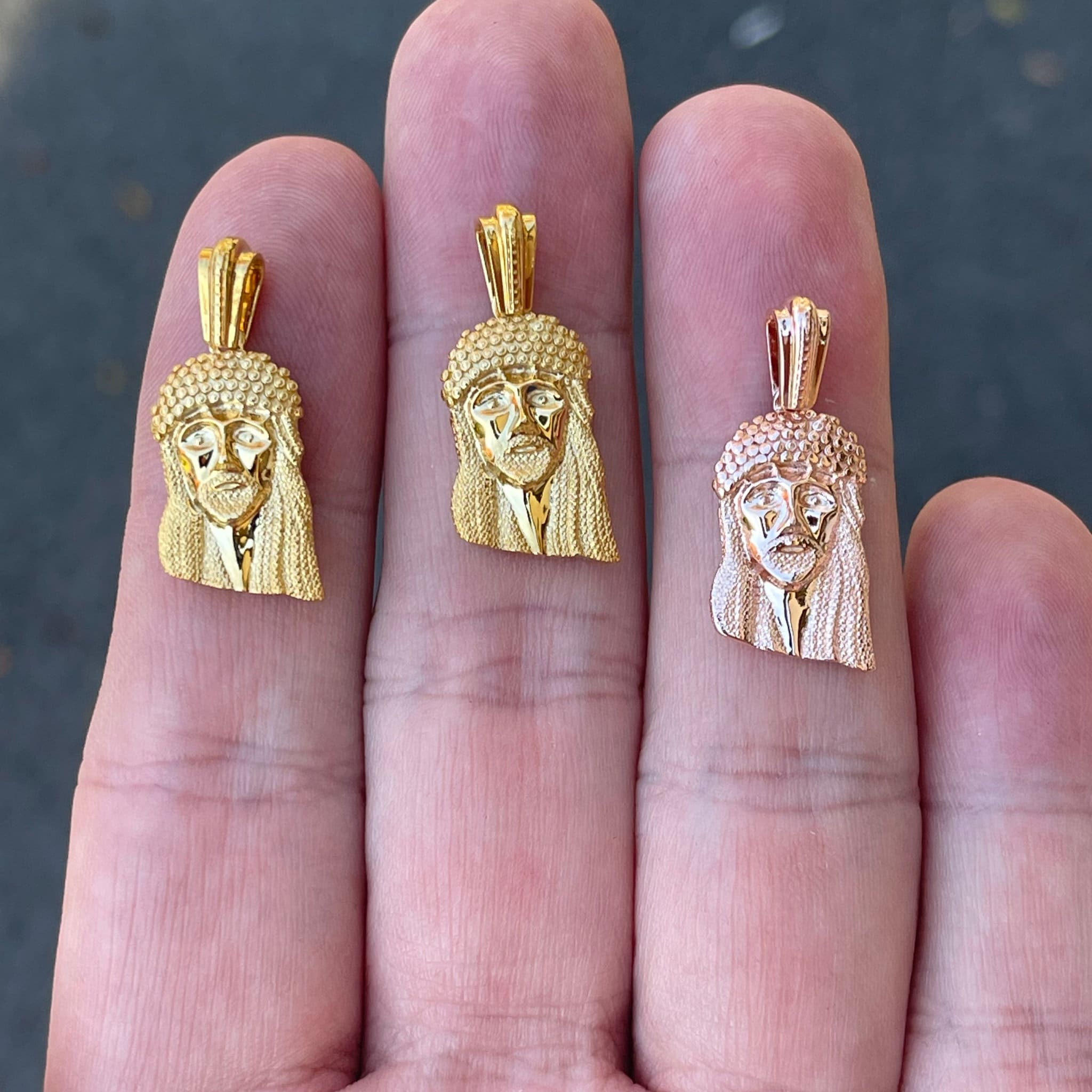 Micro jesus pendant deals