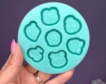 Tiny Villager Shakers Silicone Mold | Fossil | Bell Bag