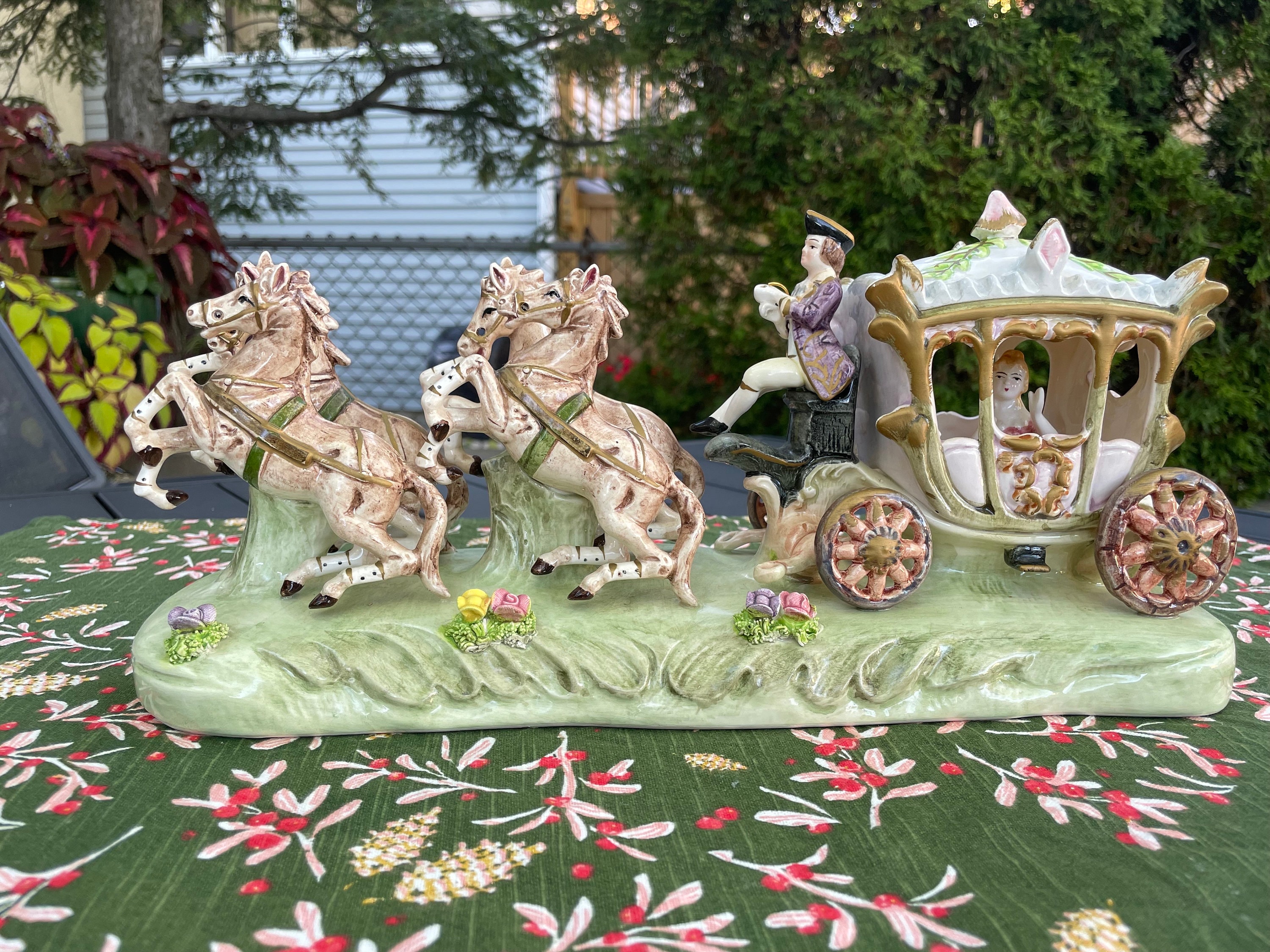 Porcelain Horse-drawn Carriage in the Style of Capodimonte Hand