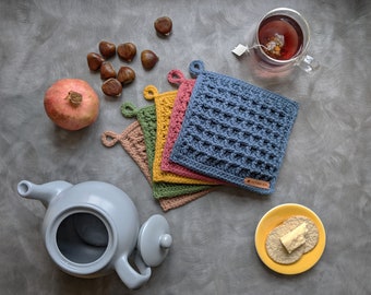 Hancrafted pot holders / trivets - solid colours (sold as a pair)