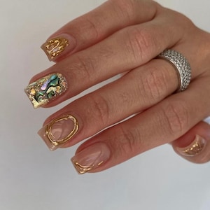 3d golden graffiti hand painted nail /Japanese nails /custom press on nails/ hand made Press on Nails/Faux Acrylic Nails/ y2k Nails