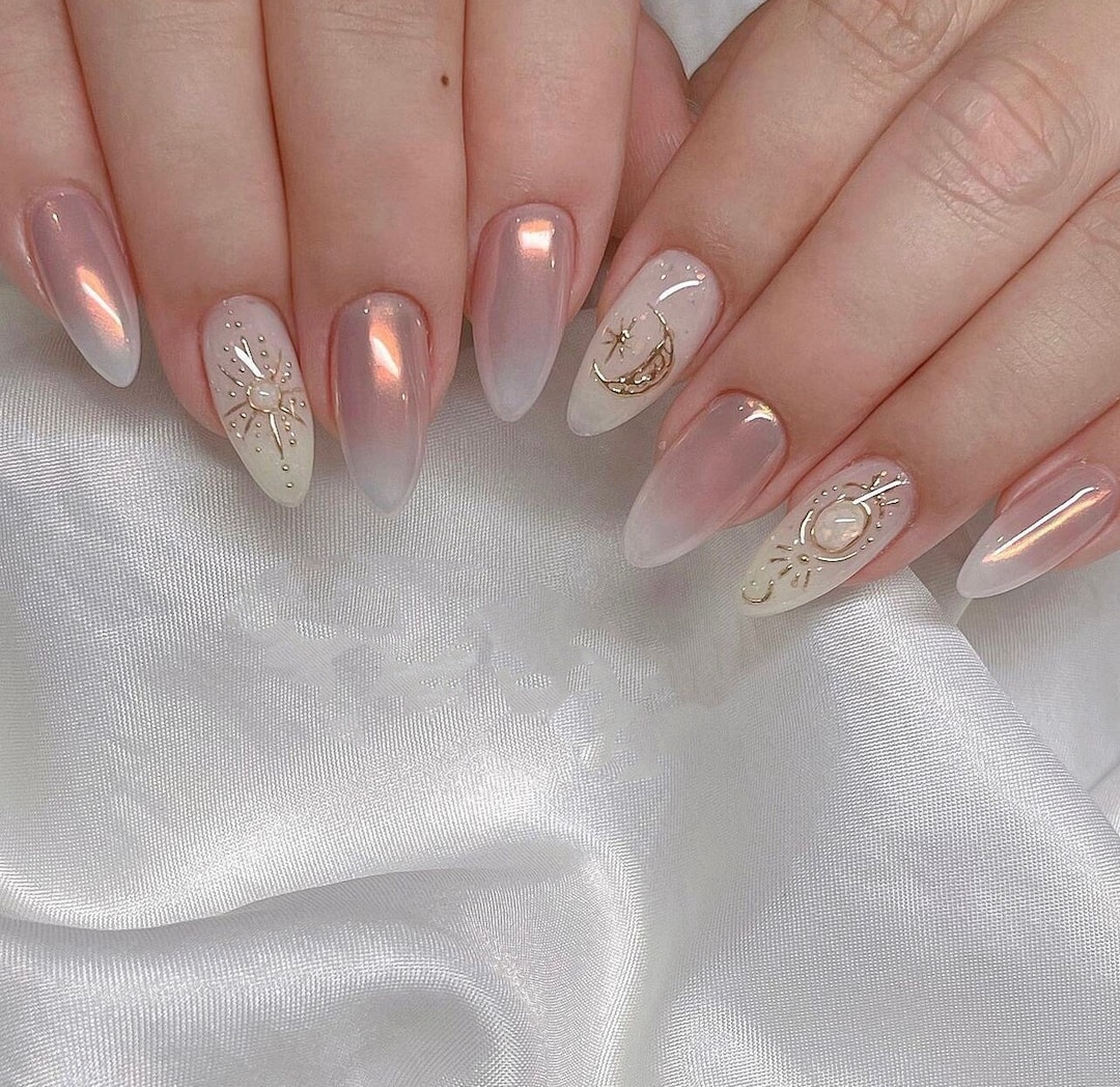 Golden Liner Chrome Almond Nail /japanese Nails /custom Press on Nails ...