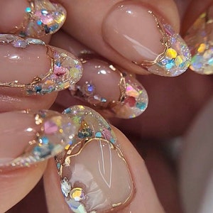 French nail with glitter deals