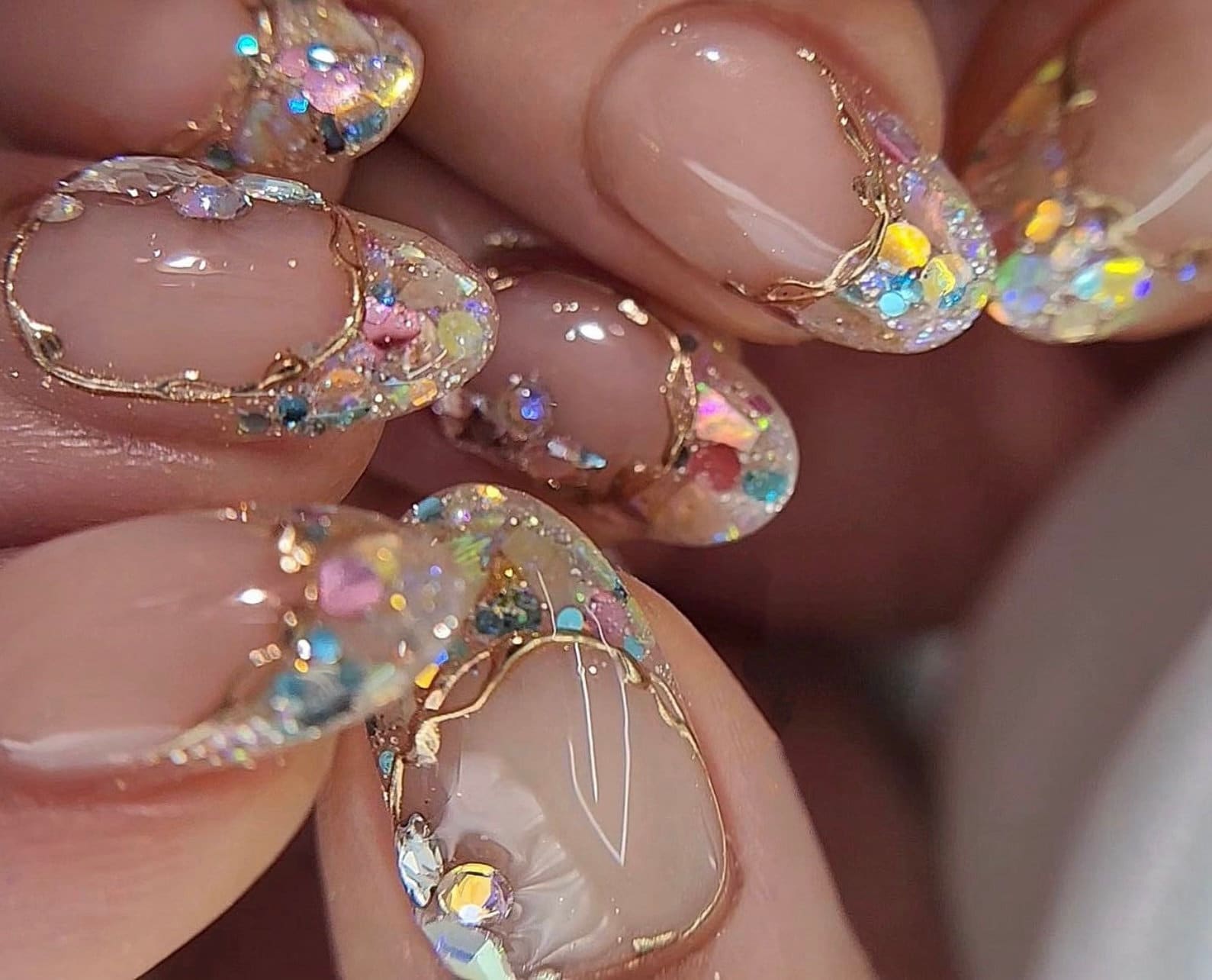 Dripping in Diamonds!  DIY Bling DIVA Nail Art Design Tutorial 