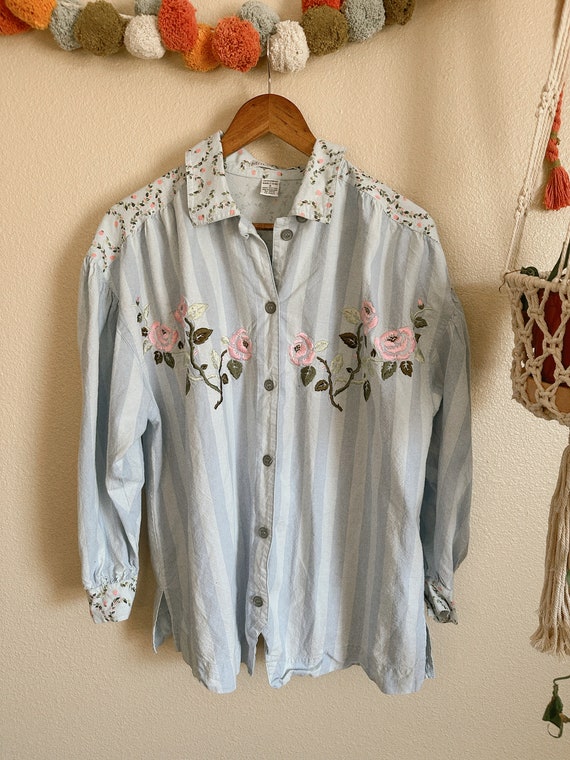 Vintage Floral Embroidered Blouse / Marcy n Me
