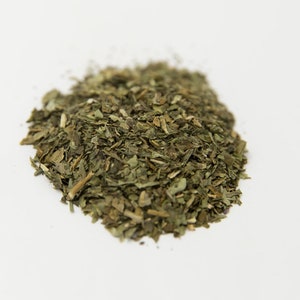 Dried Dandelion Leaf Tortoise Food/Supplement (8oz)