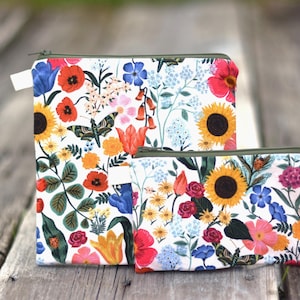 Floral garden cotton snack bag, Rifle Paper Co bag, sandwich bag- waterproof or organic cotton lined,  zippered bag, fabric pouch