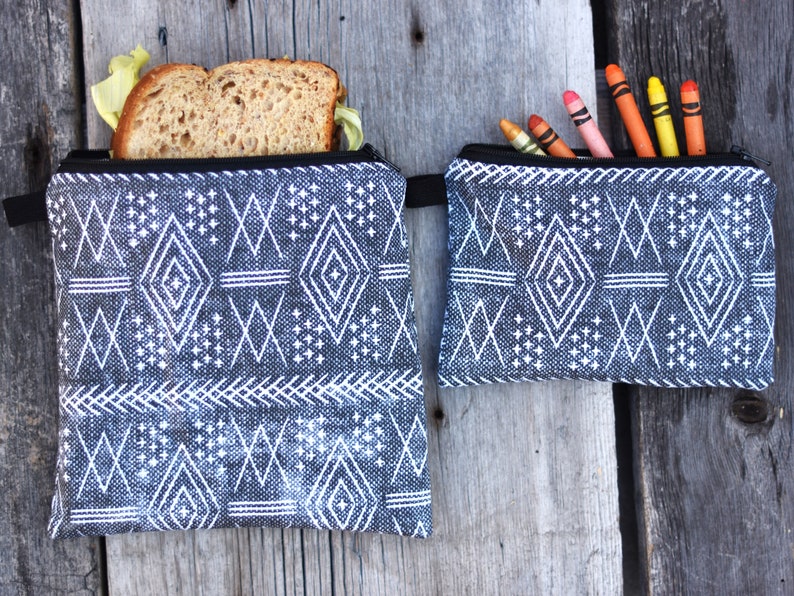 Cotton snack bag, Rifle Paper Co bag, sandwich bag waterproof or organic cotton lined, zipper bag, fabric pouch, garden fabric image 5