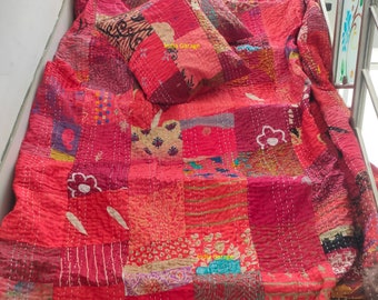 Handmade Silk Patchwork Kantha Quilt: Bohemian Bedding Throw