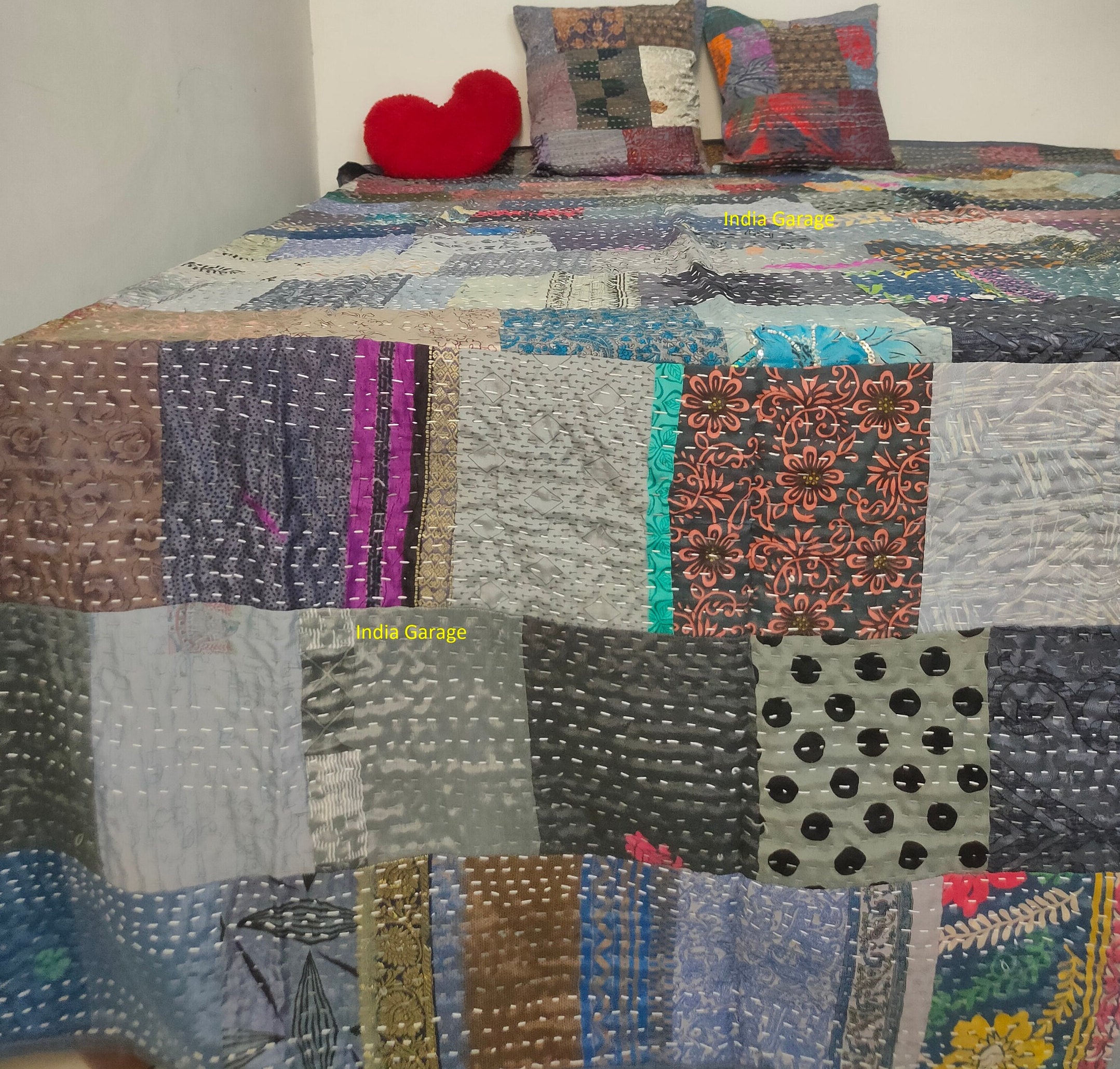Indian Vintage Silk Patchwork Quilt Bohemain Handmade Kantha Quilt ...
