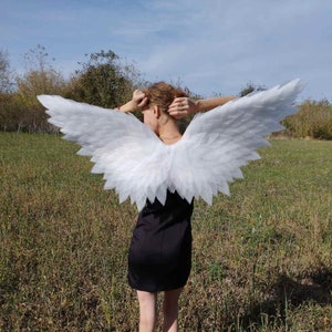 Small white angel wings for Christmas and Halloween, costumes and accessories for brides, suitable for baby photo props, cosplay, birthday