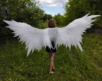Handgemaakt groot wit engelenvleugelkostuum - perfect voor cosplay, festivals en fotoshoots