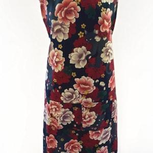 Black Cat Peony Apron, Quilt Gate Japanese Cotton Linen