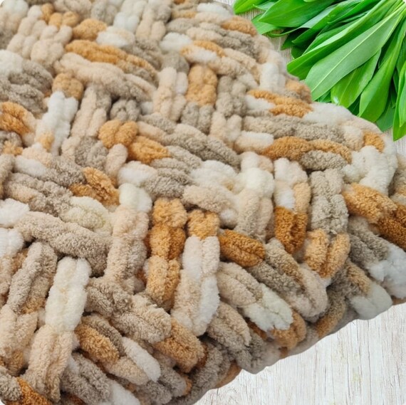 Super soft Hand knit Personalized Blanket, Chunky Knit blanket, Cuddly Blanket, Throw blanket, Baby snuggler Blanket, Christmas gift blanket