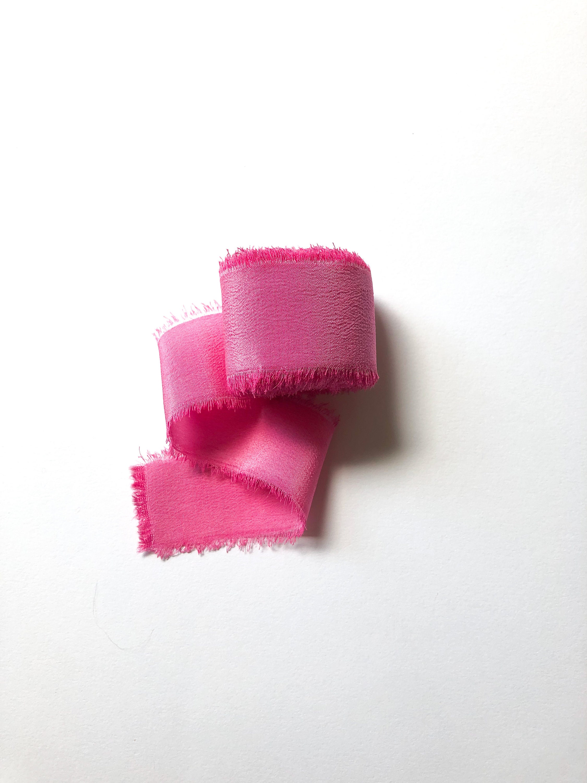 Hot Pink Velvet Ribbon With Bright Plaid Back – Blanc Box