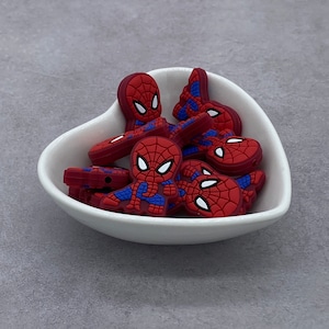 Perlina focale in silicone con personaggio Web Slinger