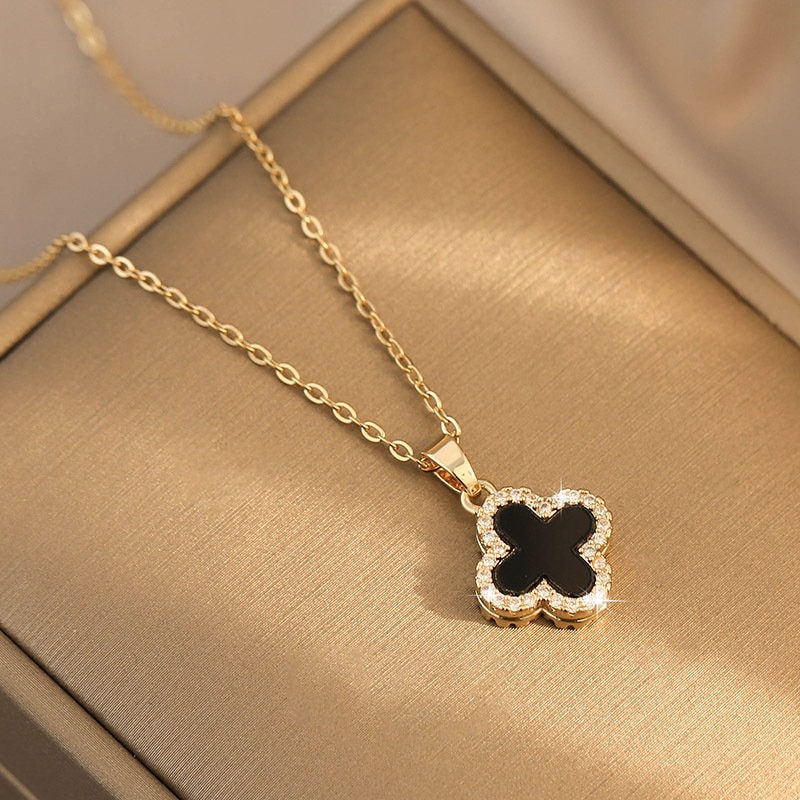 dior louis vuitton black clover necklace