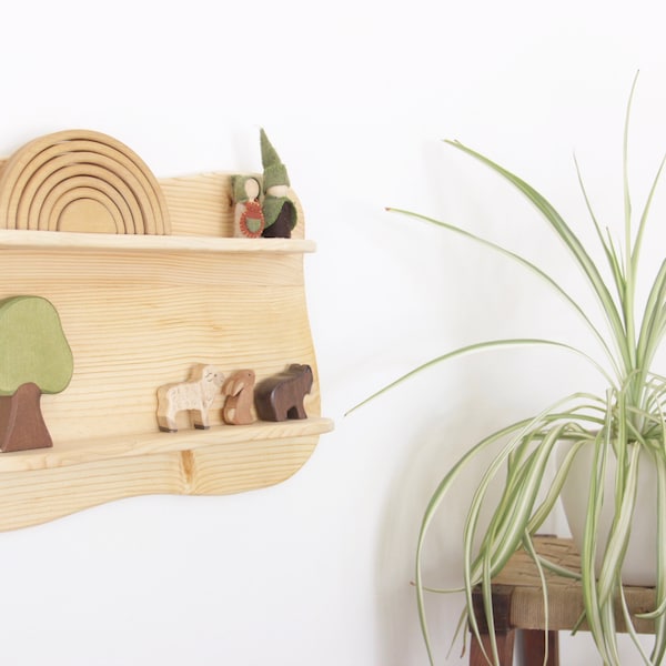 Estantería de juguetes de pino macizo: Decoración Montessori Waldorf