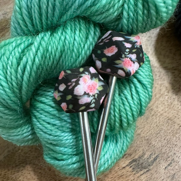 Floral hexagon Stitch Stoppers – Roses on Black Knitting Needle Point Protectors