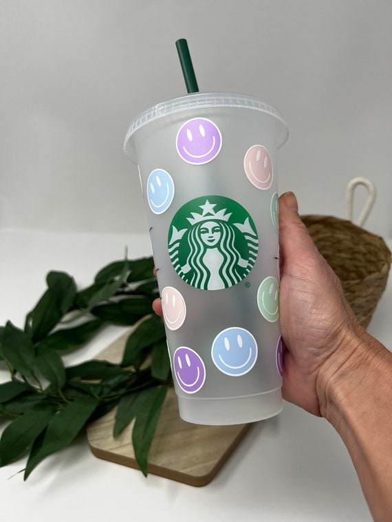 Venti 24oz Retro Smiley Face Design Starbucks Reusable Cup