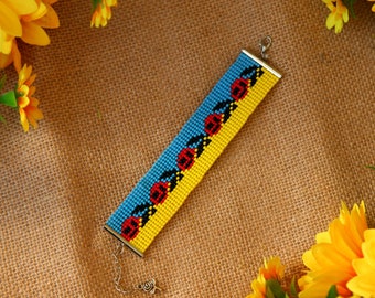 Handmade beaded bracelet, Ukrainian bracelet, handmade Ukrainian bracelet, Bracelet with ukrainian pattern, Made in Ukraine, support Ukraine