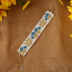 Handmade Ukrainian bracelet, Handmade beaded bracelet, Ukrainian bracelet, Bracelet with Trident, Made in Ukraine, support Ukraine