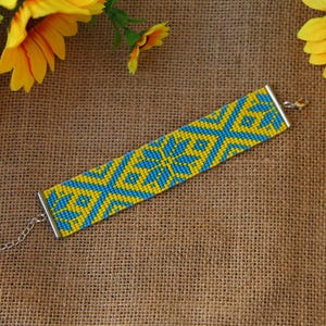 Ukrainian bracelet, Handmade beaded bracelet, handmade Ukrainian bracelet, Bracelet with ukrainian pattern, Made in Ukraine, support Ukraine