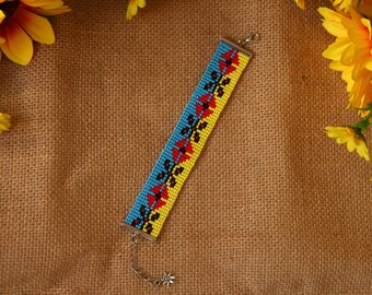 Handmade beaded bracelet, Ukrainian bracelet, handmade Ukrainian bracelet, Bracelet with ukrainian pattern, Made in Ukraine, support Ukraine