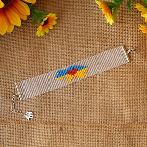 Handgemachtes Ukrainisches Armband, Handgemachtes Perlenarmband, Ukrainisches Armband, Blaues und Gelbes Armband, Hergestellt in der Ukraine, Unterstützung der Ukraine