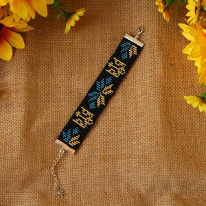 Handmade beaded bracelet, Ukrainian bracelet, handmade Ukrainian bracelet, Bracelet with Trident, Made in Ukraine, support Ukraine