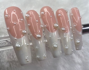 Pearlized French Tip Press On Nails