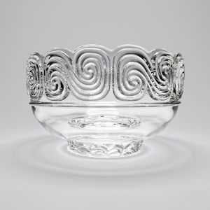 Louis Comfort Tiffany Collection Crystal Bowl 8" Diameter Glass Scroll Spiral