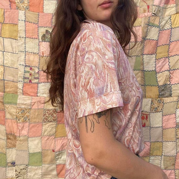 1970s pink swirl patterned polyester collared top - image 3