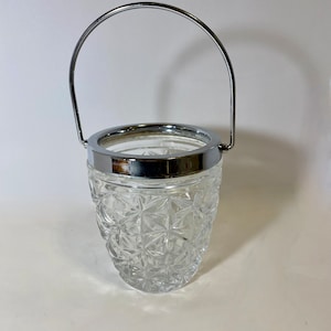 French Vintage Diamond Cut Glass Ice Bucket - 1950s Barware - Elegant Bar Decor