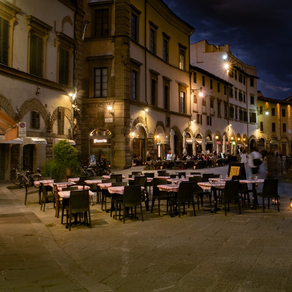 Florence Street - Night Cafe, Florence Italy