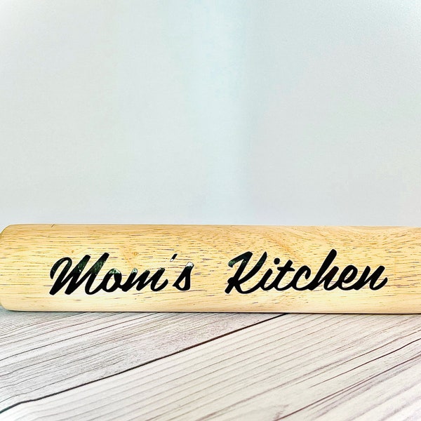 Personalized Rolling Pin | Gifts for Moms | Custom gift for bakers | Real hardwood rolling pin | Housewarming gifts | Custom Gift for chefs